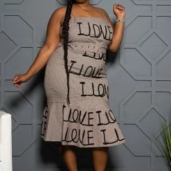 Boutique115 Plus Size "Milan" Flirty Print Dress -Tan Black