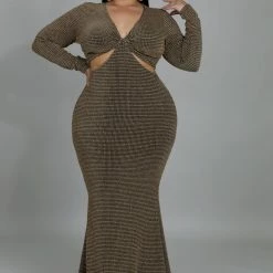 Boutique115 "Hips Don't Lie" Cut Out Maxi Gown - Gold